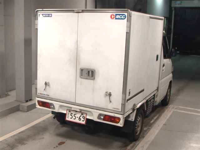 MITSUBISHI MINICAB TRUCK 2012