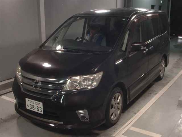 NISSAN SERENA 2011
