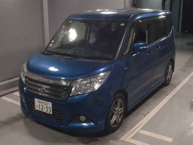 MITSUBISHI DELICA D2 2017