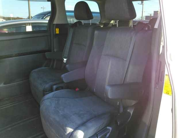 TOYOTA VELLFIRE 2012