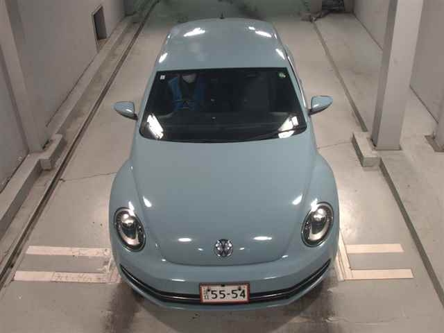 VOLKSWAGEN THE BEETLE 2013