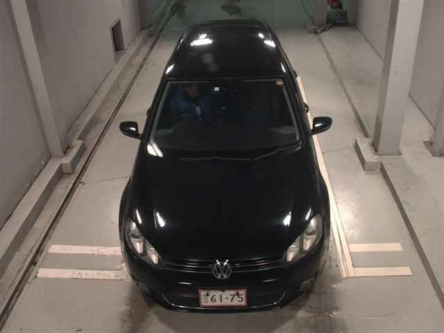 VOLKSWAGEN GOLF 2012