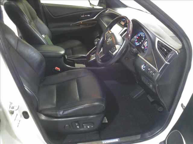 TOYOTA HARRIER 2013