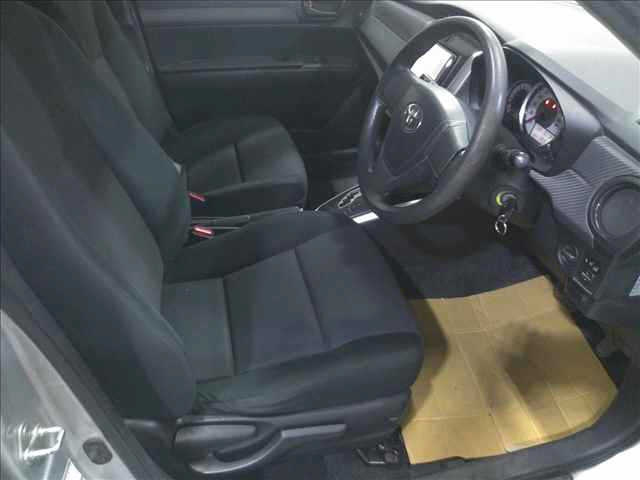 TOYOTA COROLLA FIELDER 2013
