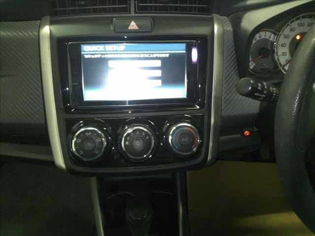 TOYOTA COROLLA FIELDER 2013