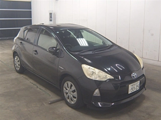 TOYOTA AQUA 2012