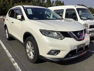 NISSAN X-TRAIL 2015