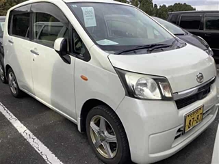 DAIHATSU MOVE 2013