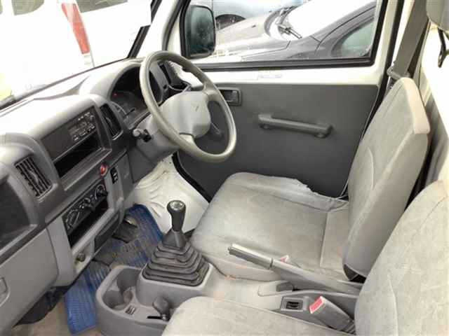 MITSUBISHI MINICAB TRUCK 2010