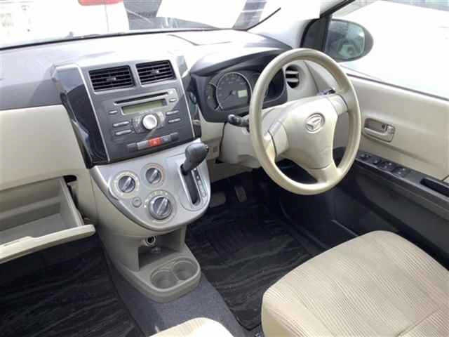 DAIHATSU MIRA 2010