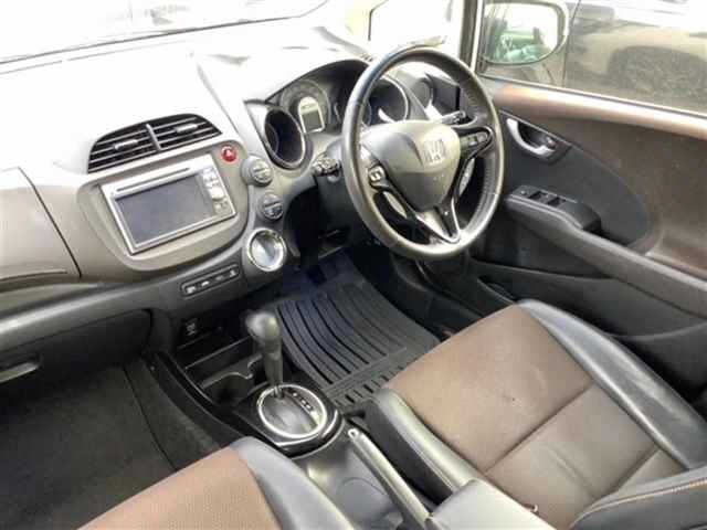 HONDA FIT SHUTTLE 2012