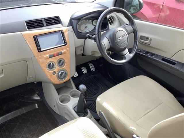 DAIHATSU MIRA 2010
