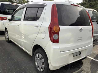 DAIHATSU MIRA 2010