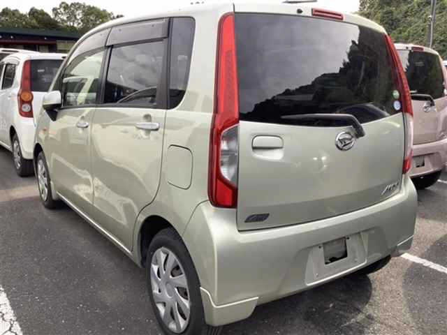 DAIHATSU MOVE 2013