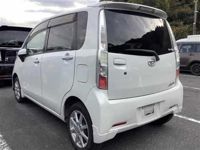 DAIHATSU MOVE 2011