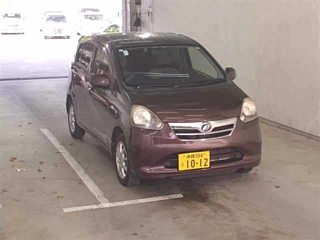 DAIHATSU MIRA E S 2013