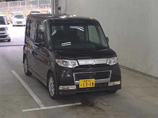 DAIHATSU TANTO 2009