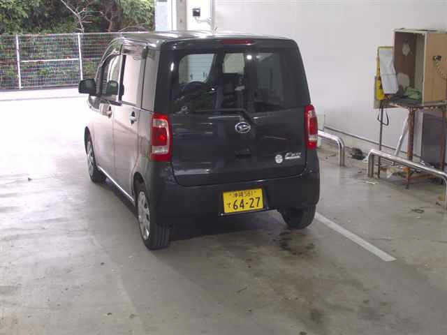 DAIHATSU TANTO EXE 2011