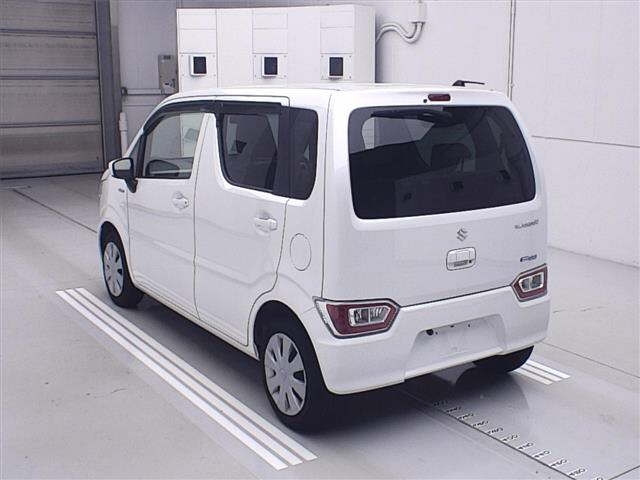 SUZUKI WAGON R 2018