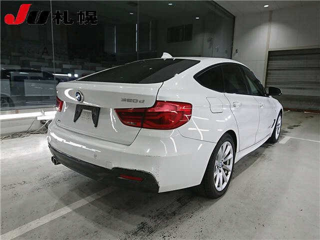 BMW 3 SERIES 2018