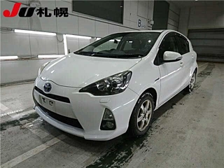 TOYOTA AQUA 2012