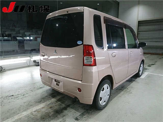 MITSUBISHI TOPPO 2012