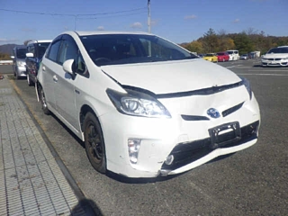 TOYOTA PRIUS 2015