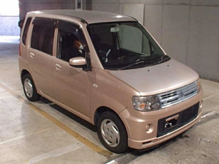 MITSUBISHI TOPPO 2010