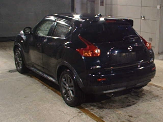NISSAN JUKE 2012