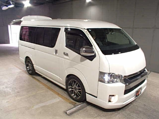 TOYOTA HIACE VAN 2012