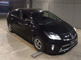 TOYOTA PRIUS PHV 2013