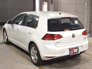 VOLKSWAGEN GOLF 2015