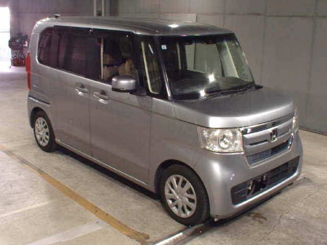 HONDA N BOX 2017