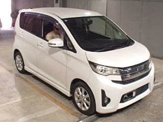 MITSUBISHI EK CUSTOM 2013