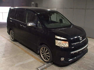 TOYOTA VOXY 2008