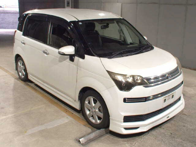 TOYOTA SPADE 2012