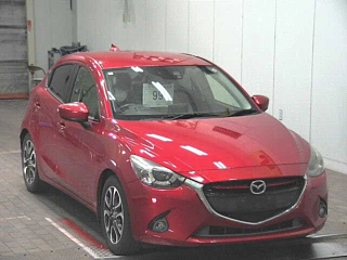 MAZDA DEMIO 2015