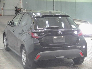 TOYOTA YARIS 2021