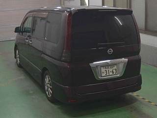 NISSAN SERENA 2010