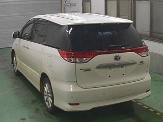 TOYOTA ESTIMA HYBRID 2014