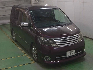 NISSAN SERENA 2010