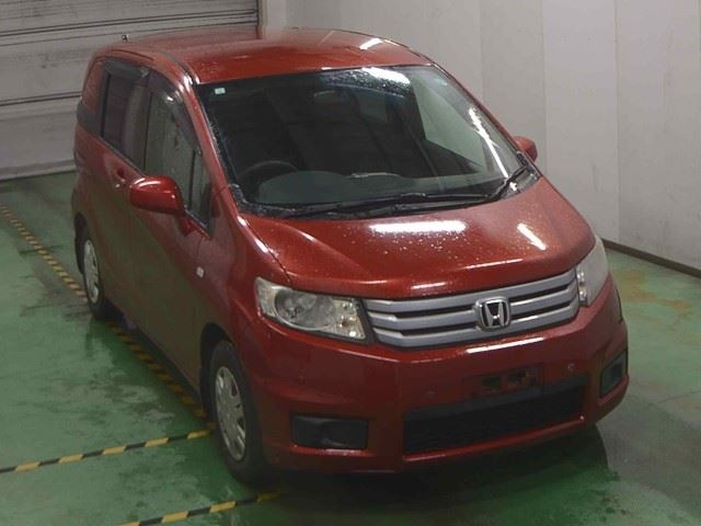 HONDA FREED 2011
