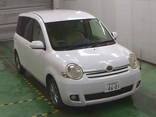 TOYOTA SIENTA 2009