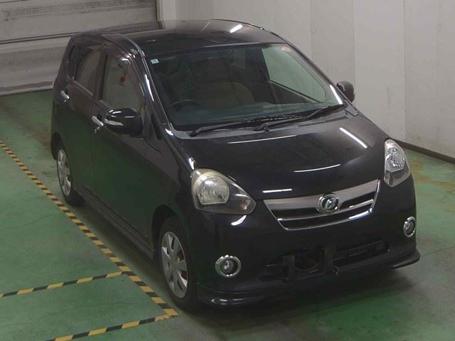 DAIHATSU MIRA E S 2012