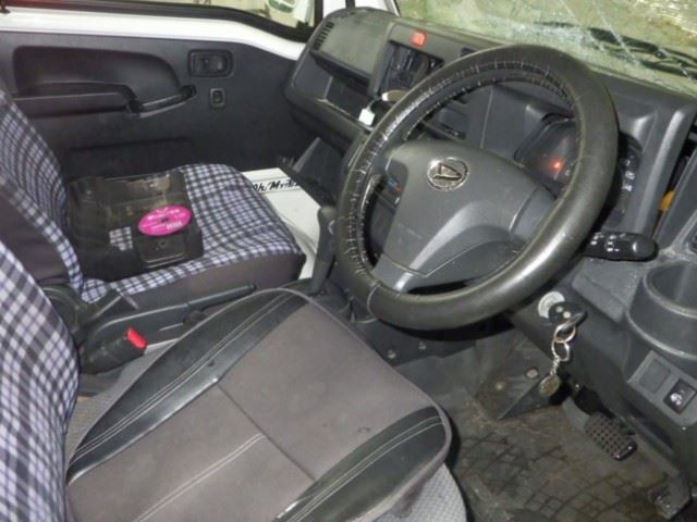 DAIHATSU HIJET TRUCK 2017