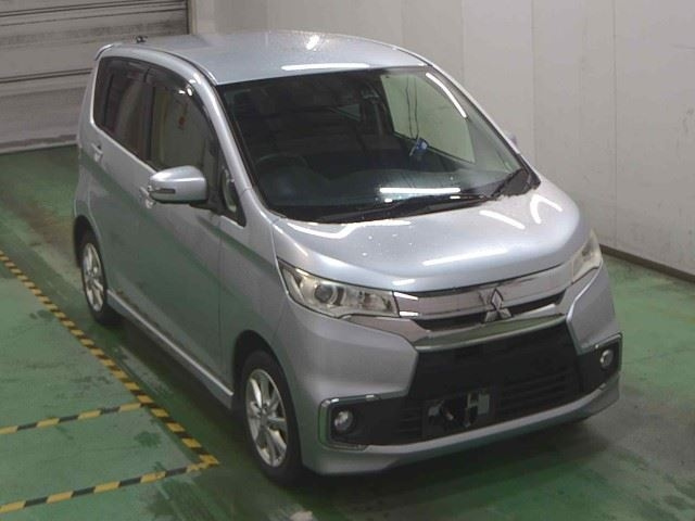 MITSUBISHI EK CUSTOM 2017
