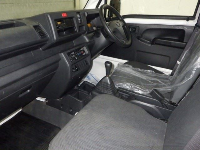 DAIHATSU HIJET TRUCK 2017