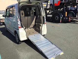 HONDA N BOX PLUS 2018