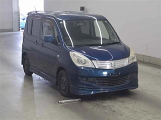 SUZUKI SOLIO 2011