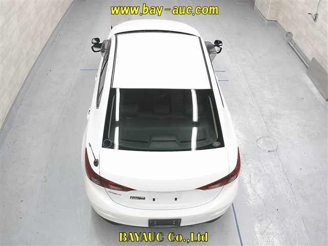 MAZDA AXELA 2016